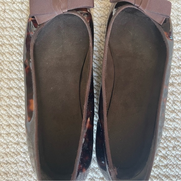 Stuart Weitzman Pointed Toe Patent Leather Tortoise Shell Bow Flats Size 7 - Picture 8 of 11